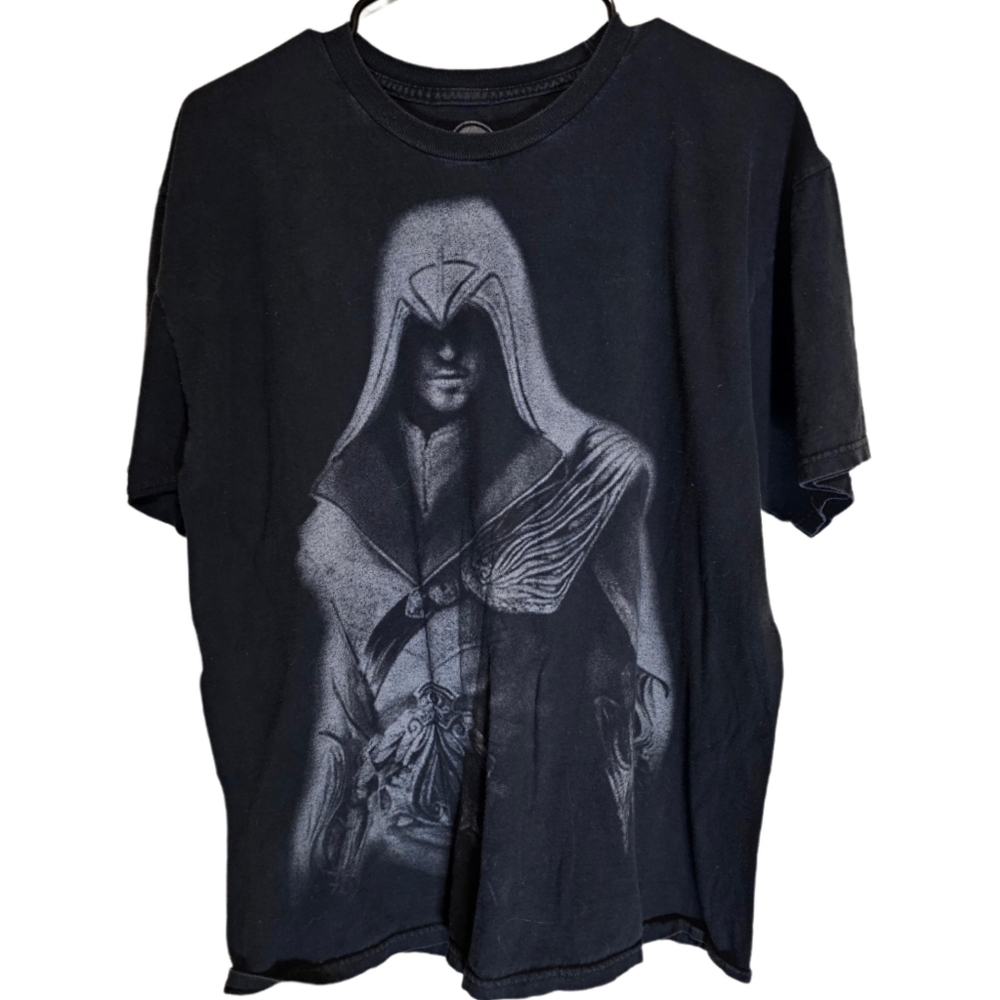 Assassin's creed video game shirt